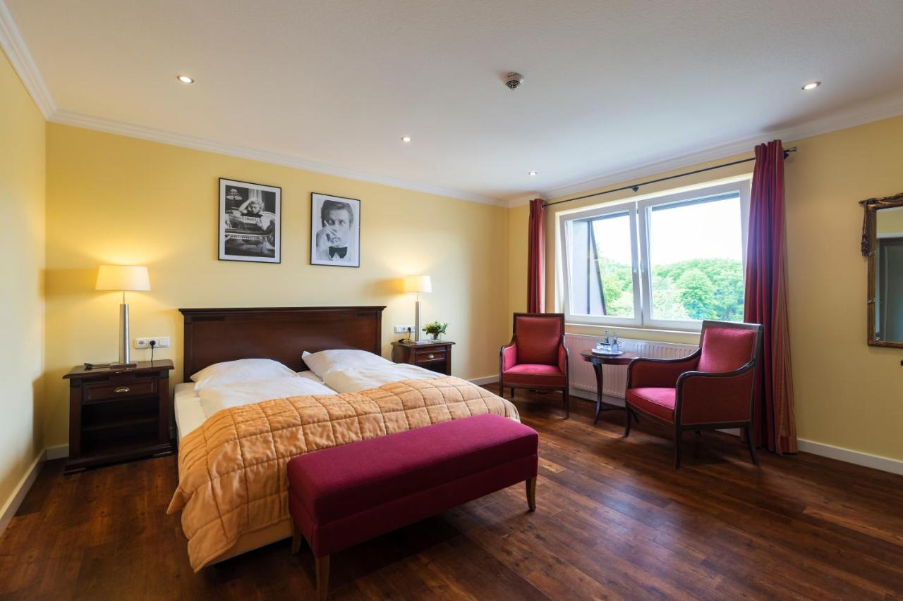 Gut Altona Hotell Dötlingen Exteriör bild