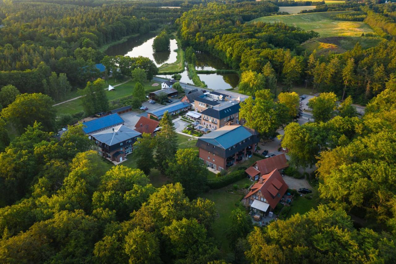 Gut Altona Hotell Dötlingen Exteriör bild