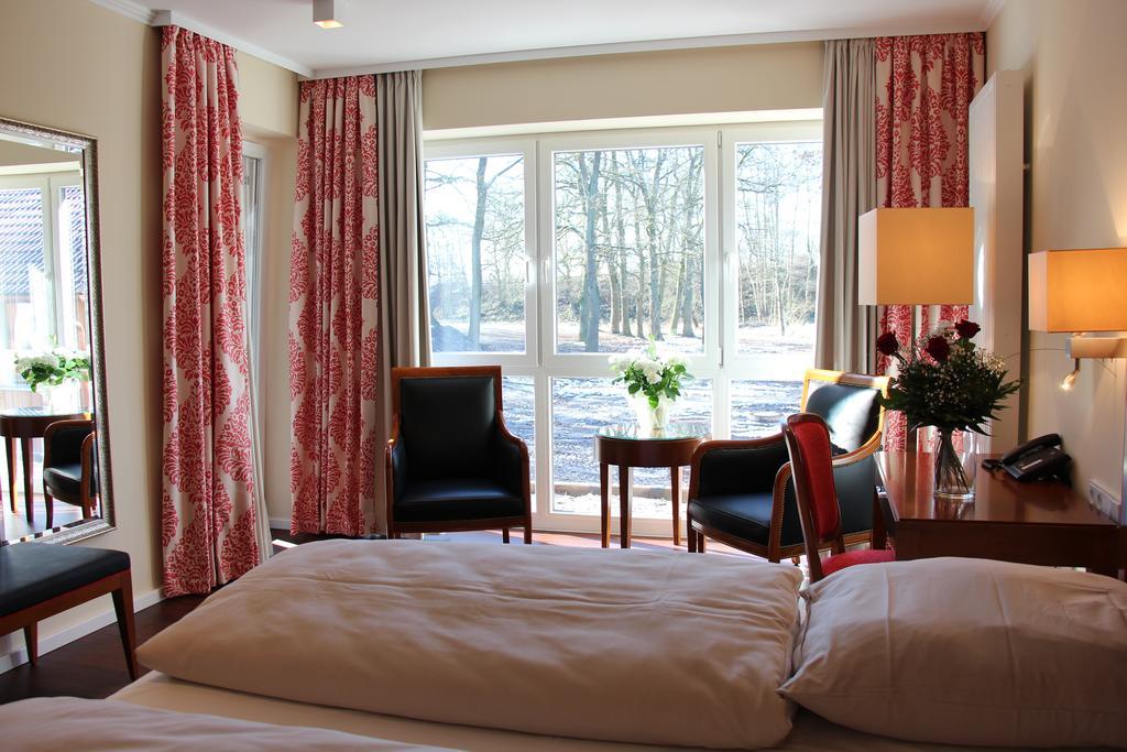 Gut Altona Hotell Dötlingen Rum bild