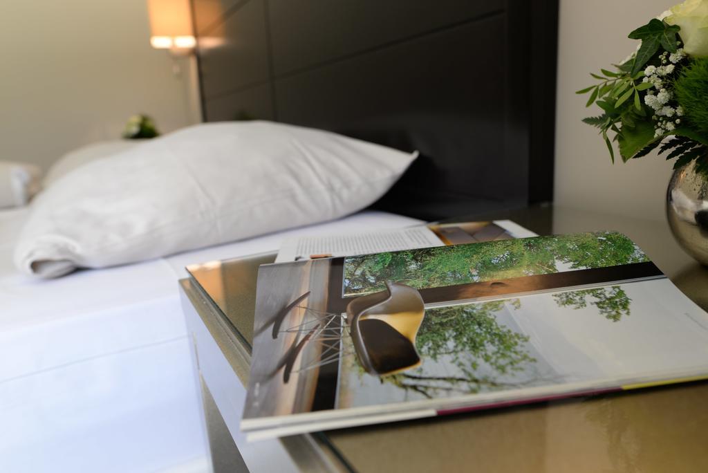 Gut Altona Hotell Dötlingen Exteriör bild